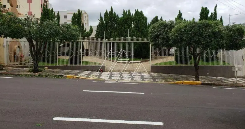 Casa Comercial/Residencial à venda em Banzato, Marília – 4 suítes, 6 banheiros, 2 salas - 1000m² terreno.