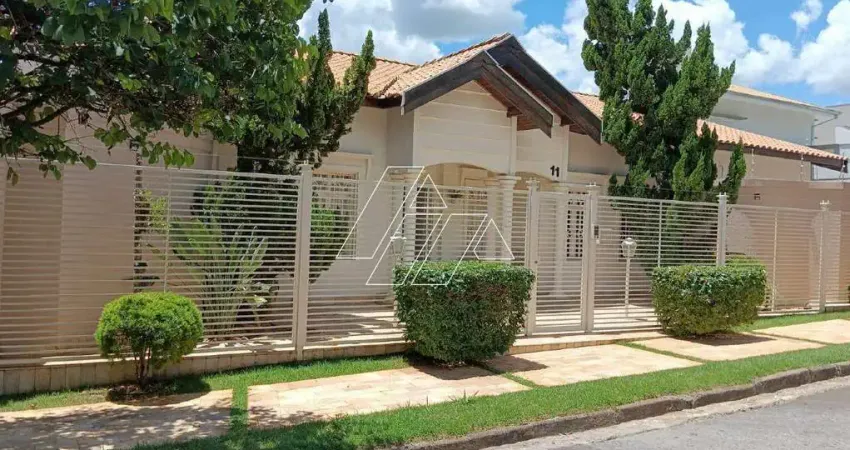 Casa à venda, 3 quartos, 3 suítes, 4 vagas, Jardim Tropical - Marília/SP
