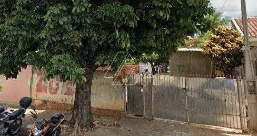 Edícula à venda, 2 quartos, 2 vagas, Jardim Santa Antonieta - Marília/SP