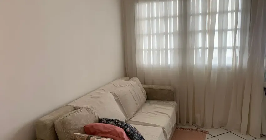 Flat no centro da cudade mobiliado, aluga diarias com vaga de carro