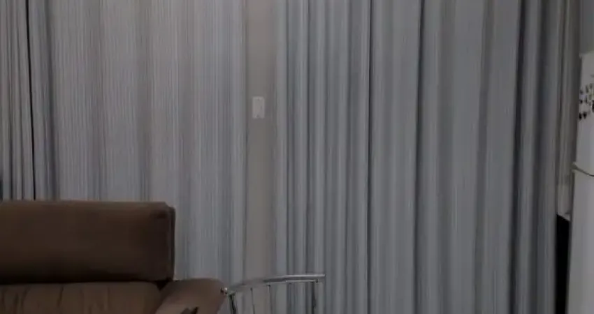 Lindo flat totalmente mobiliado com eletros, utensilios e decoracao