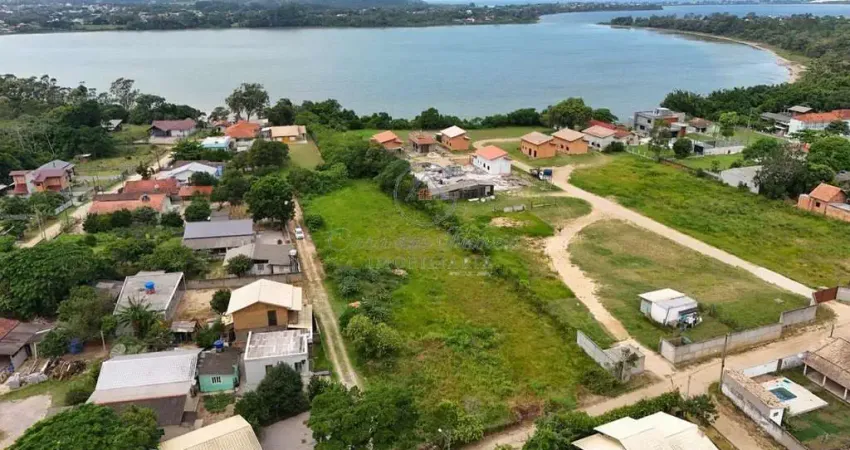 Terreno à venda no Araçatuba, Imbituba