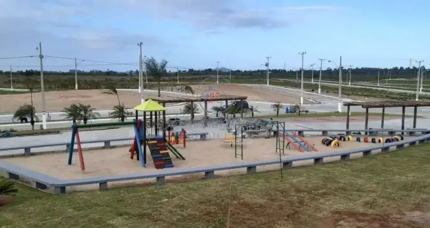 Terreno à venda no Sambaqui, Imbituba 