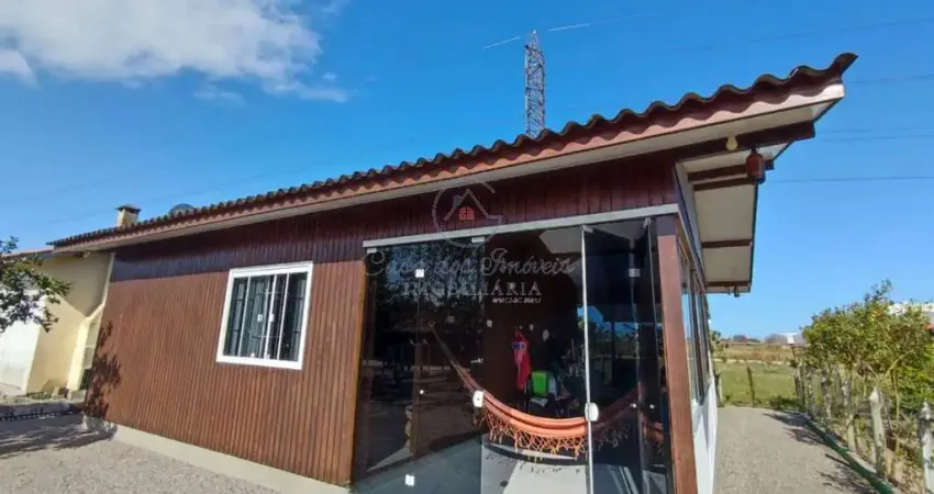 Casa com 2 quartos à venda no Sambaqui, Imbituba 