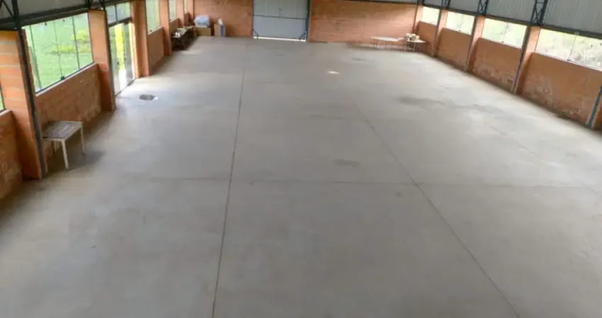 Galpão com 720m² no bairro aparecidinha para locação - sorocaba