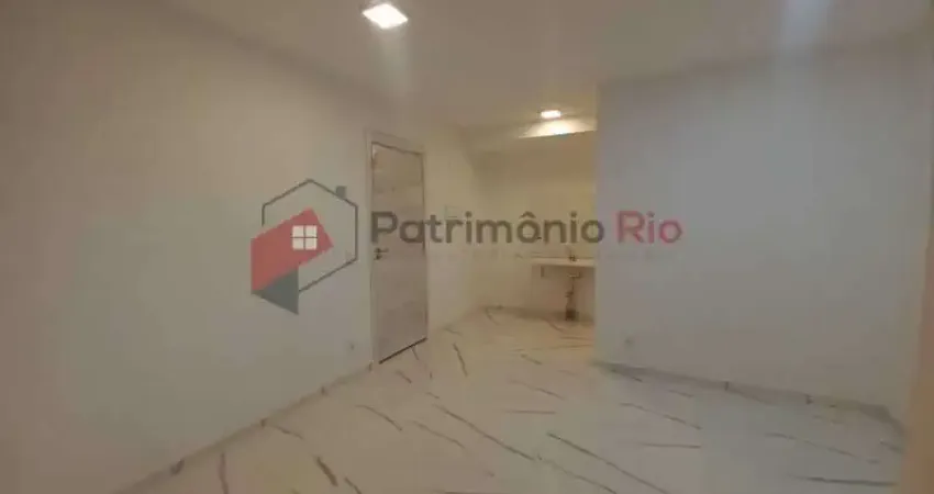 Apartamento com 2 quartos à venda na Rua Sargento Silva Nunes, Ramos, Rio de Janeiro