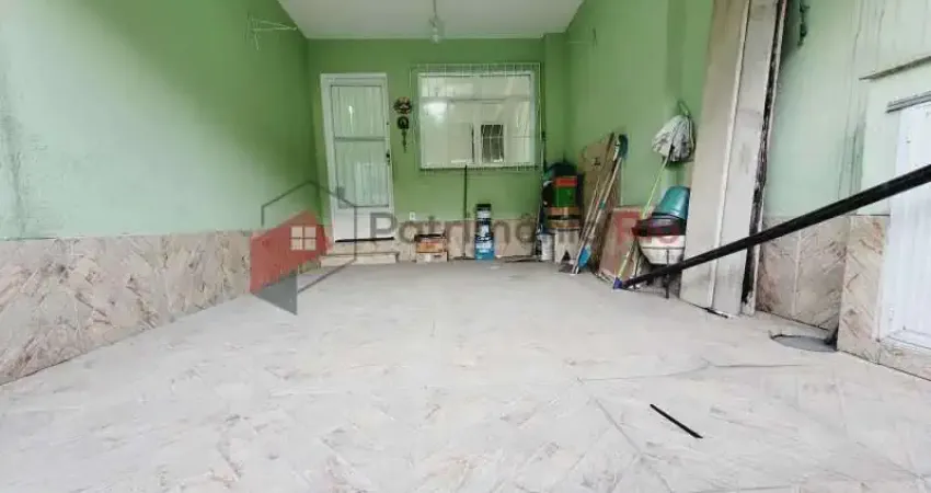 Casa com 2 quartos à venda na Rua Cruz Jobim, Irajá, Rio de Janeiro