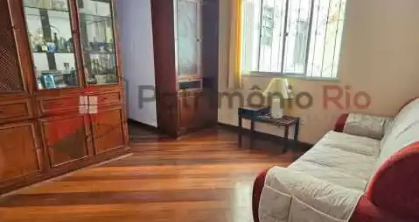 Apartamento 2 quartos, dependência completa, 70m² em copacabana