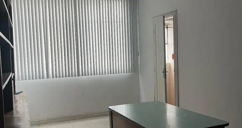 Sala comercial com 2 salas para alugar na Rua José Loureiro, 12, Centro, Curitiba
