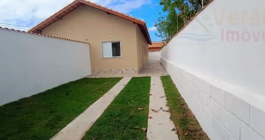 Imperdível oportunidade de adquirir casa à venda em itanhaém-sp, no bairro grandesp, com 2 quartos, 1 sala, 1 banheiro, 2 vagas de garagem e 49,50 m² de área.