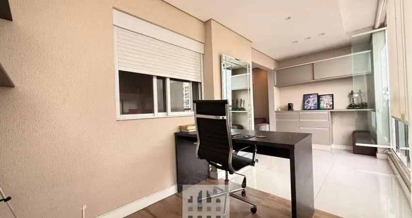 2 quartos, 1 suíte, varanda grill, 1 vaga, lazer completo do lado do metro!