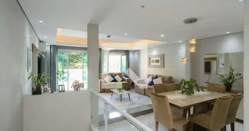 Casa com 3 quartos à venda na Praça José Vicente Nóbrega, 311, Cambuci, São Paulo