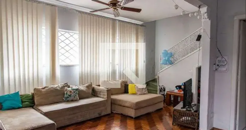 Casa com 2 quartos à venda na Rua Backer, 108, Cambuci, São Paulo