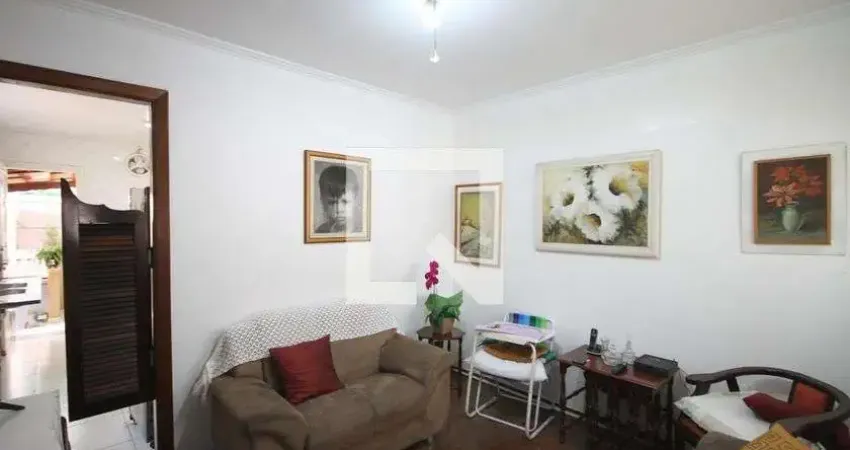 Casa com 2 quartos à venda na Rua Anhatomirim, 151, Cambuci, São Paulo