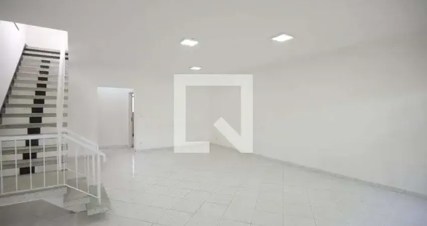 Casa com 3 quartos à venda na Rua Maranjaí, 927, Cambuci, São Paulo