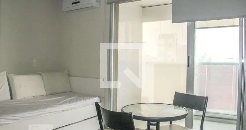 Kitnet / Stúdio à venda na Rua Quatá, 163, Vila Olímpia, São Paulo