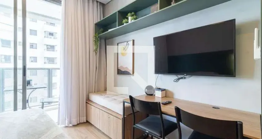 Kitnet / Stúdio à venda na Alameda dos Arapanés, 276, Moema, São Paulo