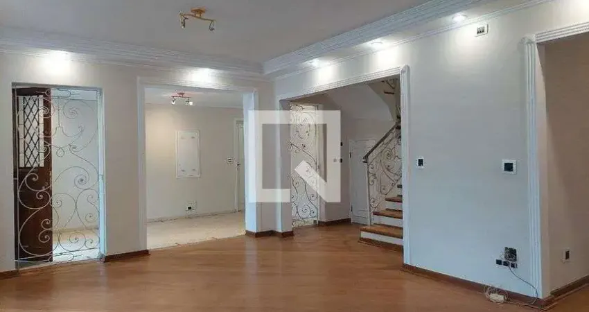 Casa com 5 quartos à venda na Rua Itacaré, 129, Moema, São Paulo