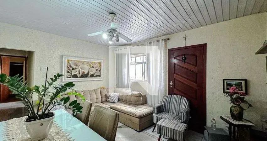 Casa com 3 quartos à venda na Rua César Cantu, 405, Mooca, São Paulo