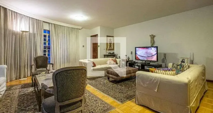 Casa com 3 quartos à venda na Rua André Dreyfus, 430, Sumaré, São Paulo