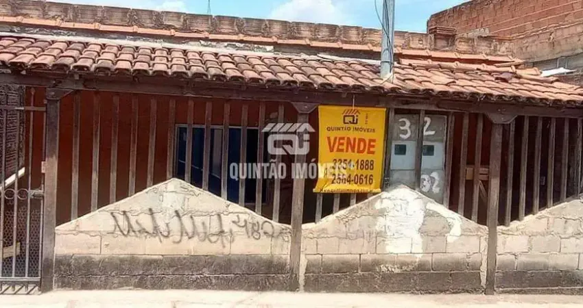 Casa com 3 quartos à venda no Industrial, Contagem 