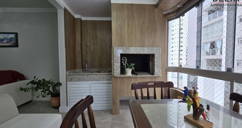 Apartamento com churrasqueira, 3 quartos reformado