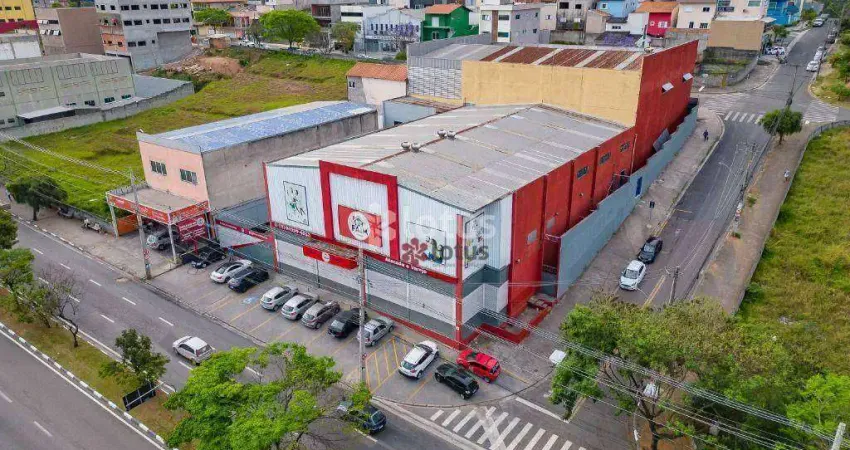 Sala comercial com 3 salas para alugar na Avenida Tenente Marques, 3634, Portal dos Ipês, Cajamar