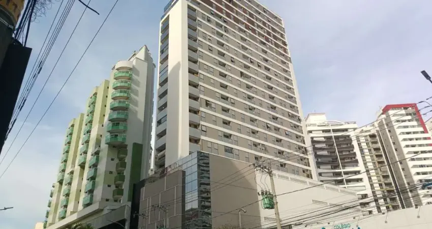 Apartamento com 2 quartos para alugar na Avenida Presidente Itamar Franco, Centro, Juiz de Fora