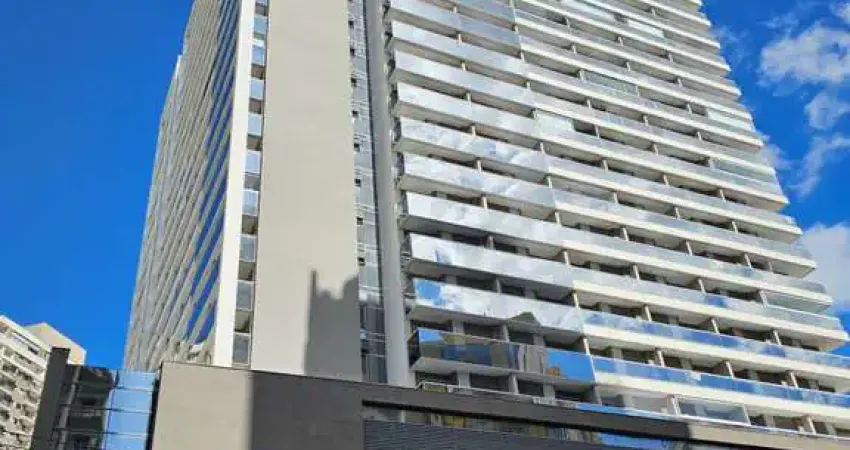 Aluguel: studio moderno com varanda e vaga no centro de juiz de fora — independência 915