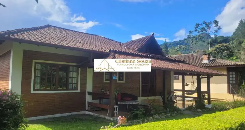 Casa em condomínio à venda em teresópolis-rj, vargem grande - 4 quartos, 2 suítes, 180m² - imperdível!