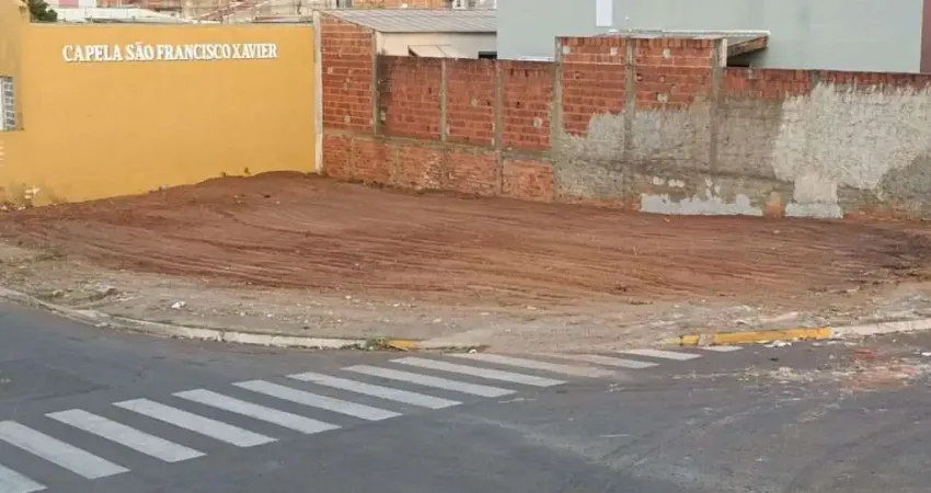 Terreno à venda no Jardim Nicéia, Bauru 