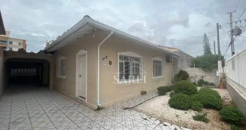 Casa com 3 dormitórios à venda, 160 m² por r$ 850.000,00 - ipiranga - são josé/sc