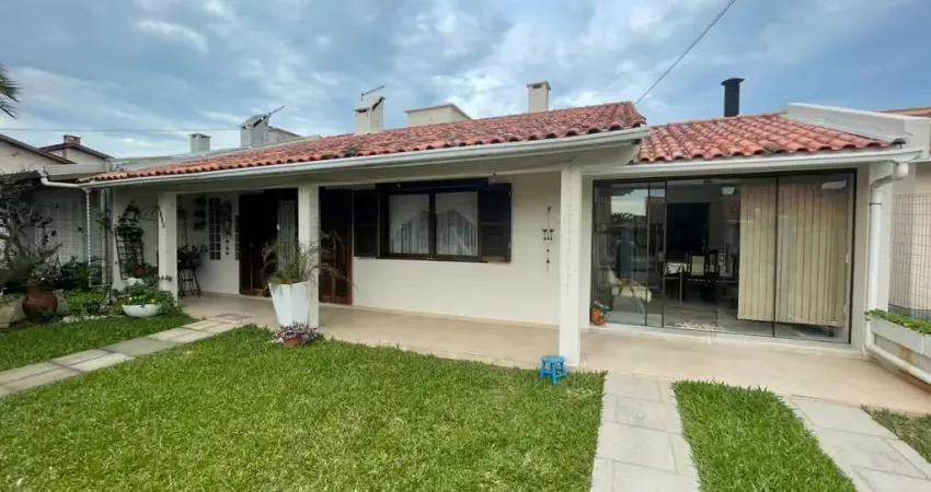 Casa com 4 quartos à venda na Avenida Paraguassu, 4048, Capão Novo, Capão da Canoa