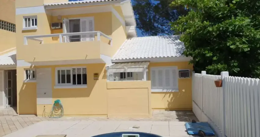 Casa com 3 quartos à venda na RUA ORQUIDEAS, Capão Novo, Capão da Canoa