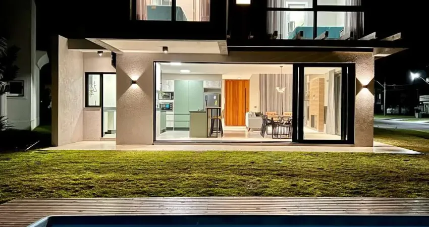 Casa em condomínio fechado com 5 quartos à venda no Condomínio Riviera Xangri-Lá, Xangri-Lá 
