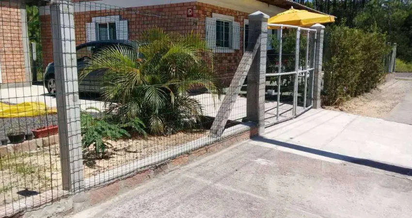Casa com 3 quartos à venda na Rua João Preto, 180, Guarani, Capão da Canoa