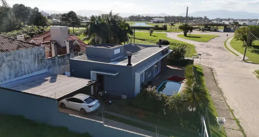 Casa com 3 quartos à venda na Rua Juriti, 970, Atlântida, Xangri-Lá