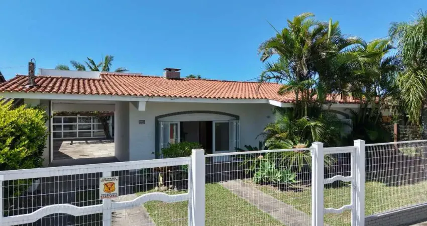 Casa com 4 quartos à venda na RUA GUATAPI, 408, Atlântida, Xangri-Lá