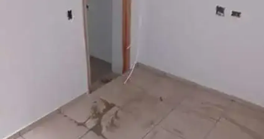 Casa com 2 quartos para alugar em Americanópolis, São Paulo