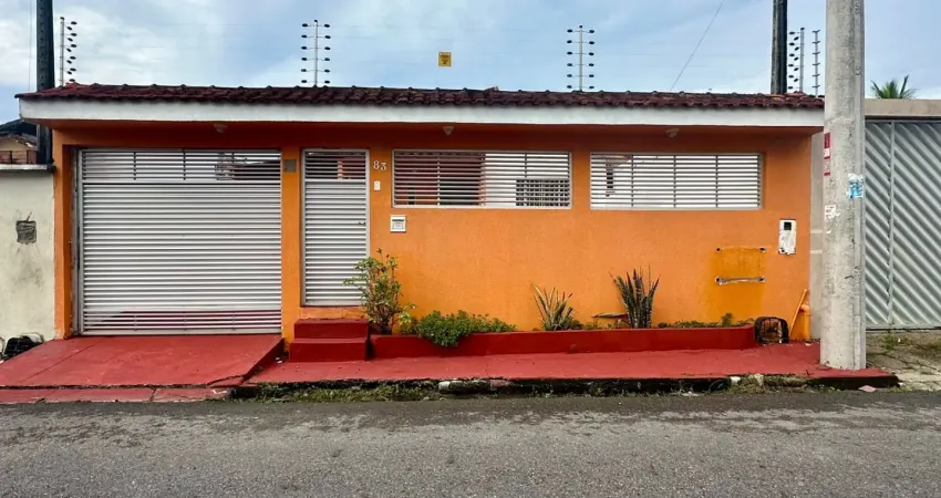 Casa com 2 quartos à venda na Rua Judá, 457, Cidade de Deus, Manaus