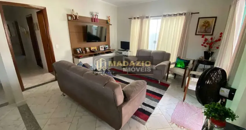 Casa com 3 quartos à venda no Jardim Navarro, São Pedro