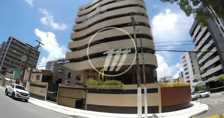 Apartamento com 130m² com 3 suítes no edf mônaco à venda ponta verde