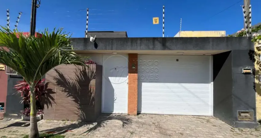 Casa térrea com piscina e área gourmet à venda na praia do francês