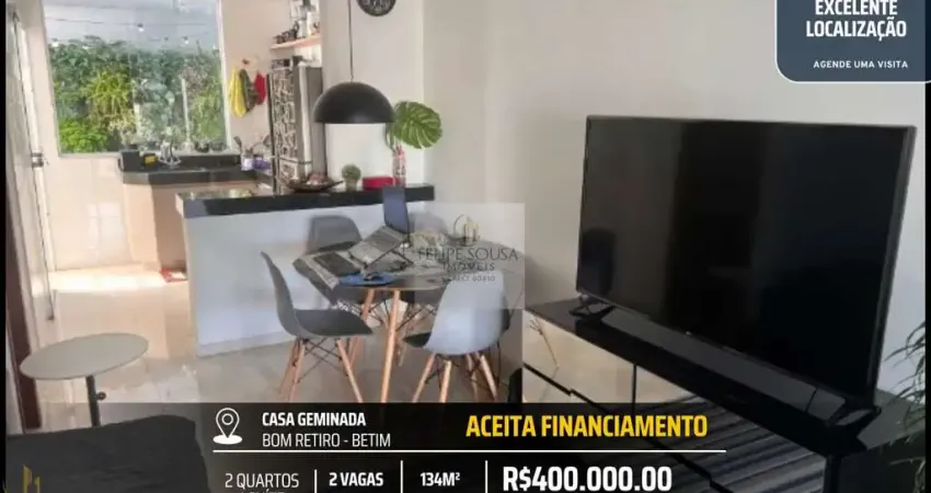 Linda casa com fino acabamento 2 quartos planejados, 1 suíte, 2 vagas