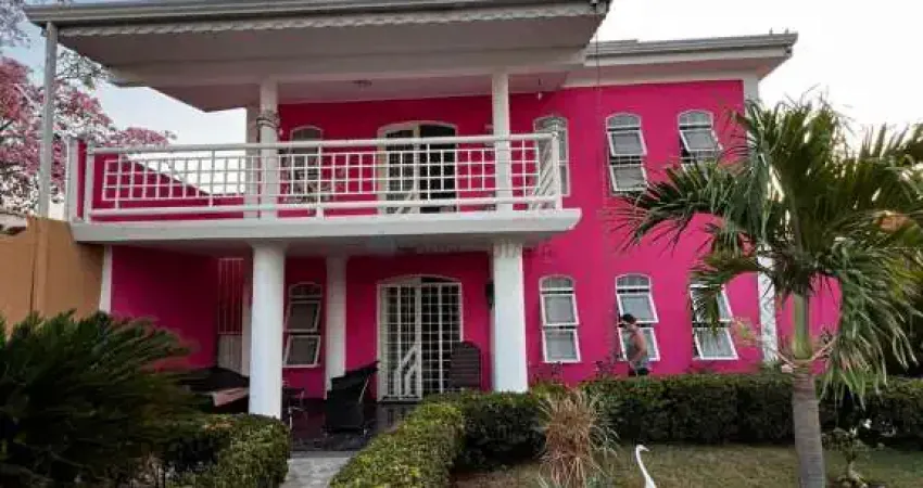 Casa com 5 quartos à venda na Rua Custódio de Mello, 787, Cidade Alta, Cuiabá