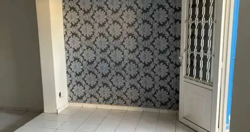EXCELENTE CASA NO BAIRRO AREÃO