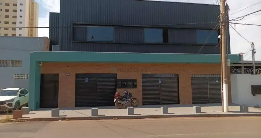 sobrado comercial com excelente localização na Av. principal do bairro morada do