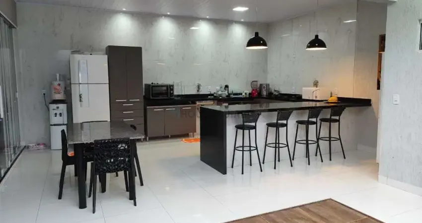 Venda - casa Residencial Flor de Liz