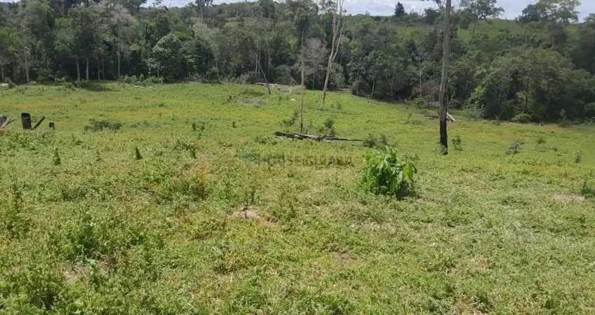 sítio de 18 hectares (7,5 alqueires) na região da cidade de Comodoro MT