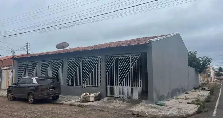 Vendo Casa no CPA 4 – Localização Privilegiada!